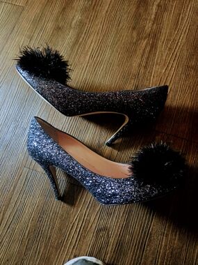 Glitter Pom-Pom Pointed Toe High Heels - Black